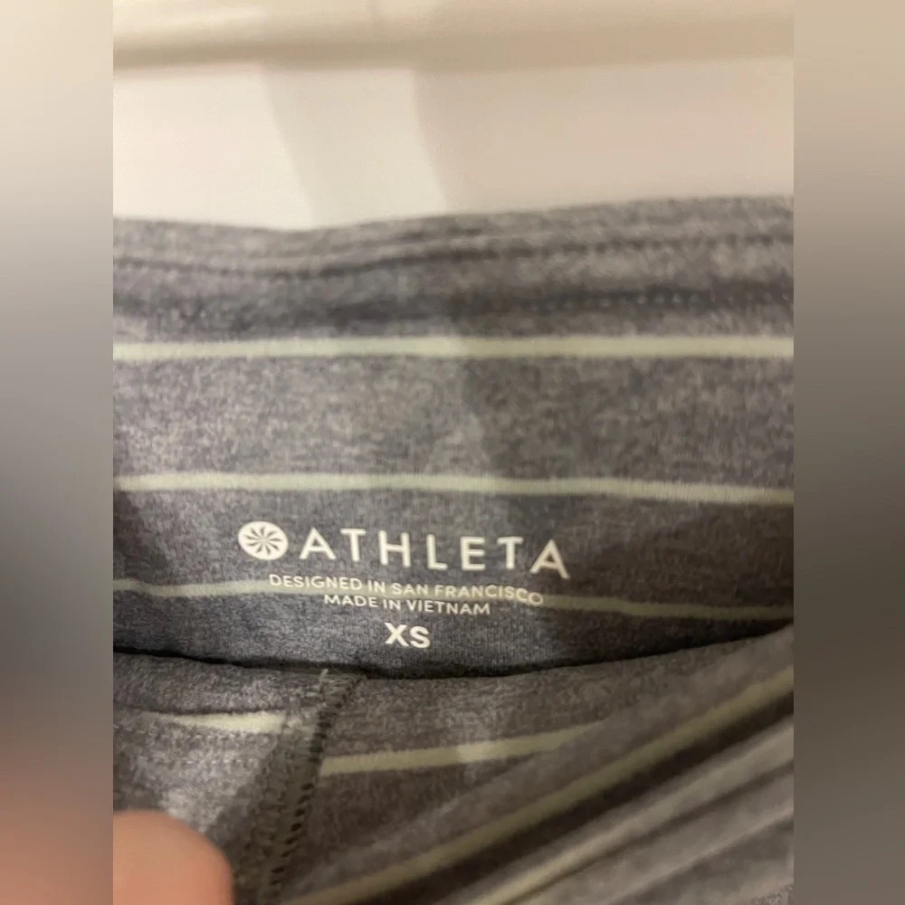 Athleta Stripe Salutation Leggings - Picture 3 of 5